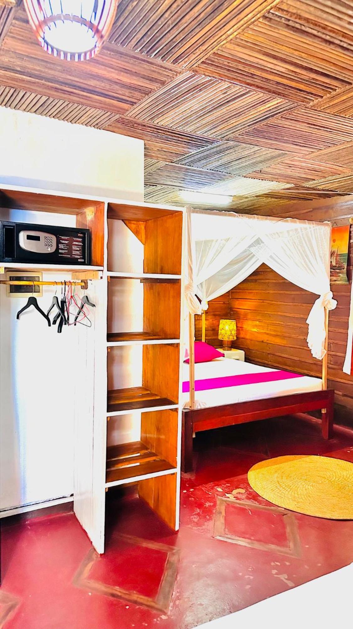 Bungalows Des Tropiques Nosy-Be Bagian luar foto