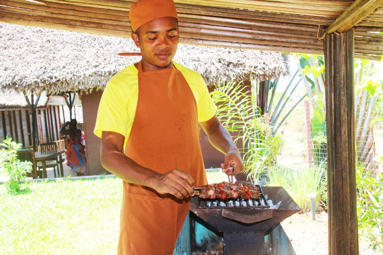 Bungalows Des Tropiques Nosy-Be Bagian luar foto