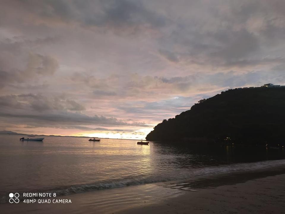 Bungalows Des Tropiques Nosy-Be Bagian luar foto